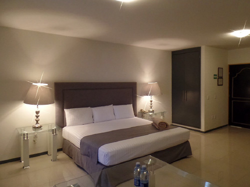 Imagen Mini Habitacion Suite Gobernador Hotel & Suites Bel Air Business Salamanca 2
